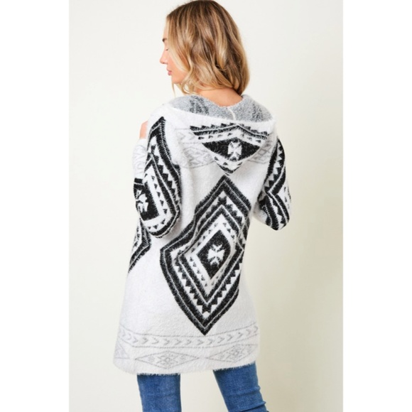 Fuzzy Soft Knit Hooded Long Sleeve Aztec Tribal Native Western Cardigan Sweater - Picture 6 of 10